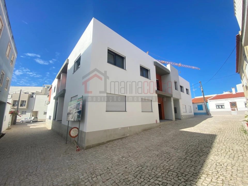 Apartamento T3 para Venda em Ferrel Foto 2