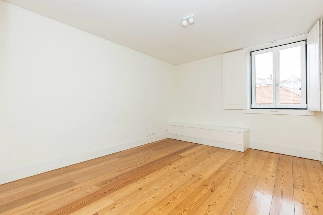 Apartamento T4 para Venda em Santo António Foto 9