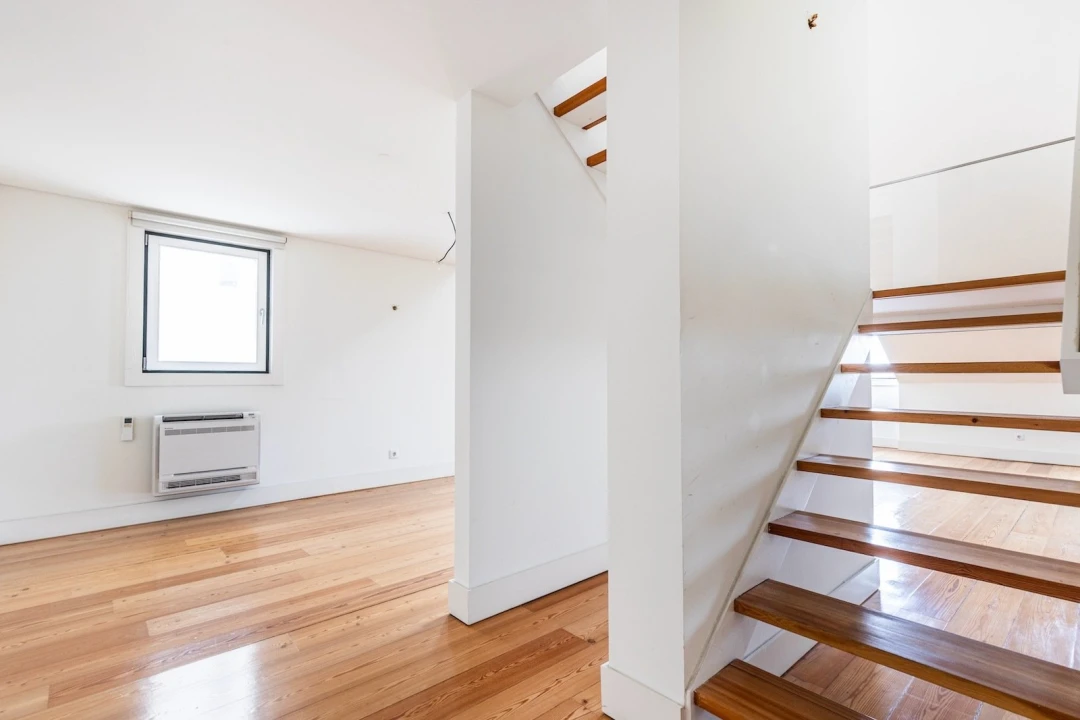 Apartamento T4 para Venda em Santo António Foto 6