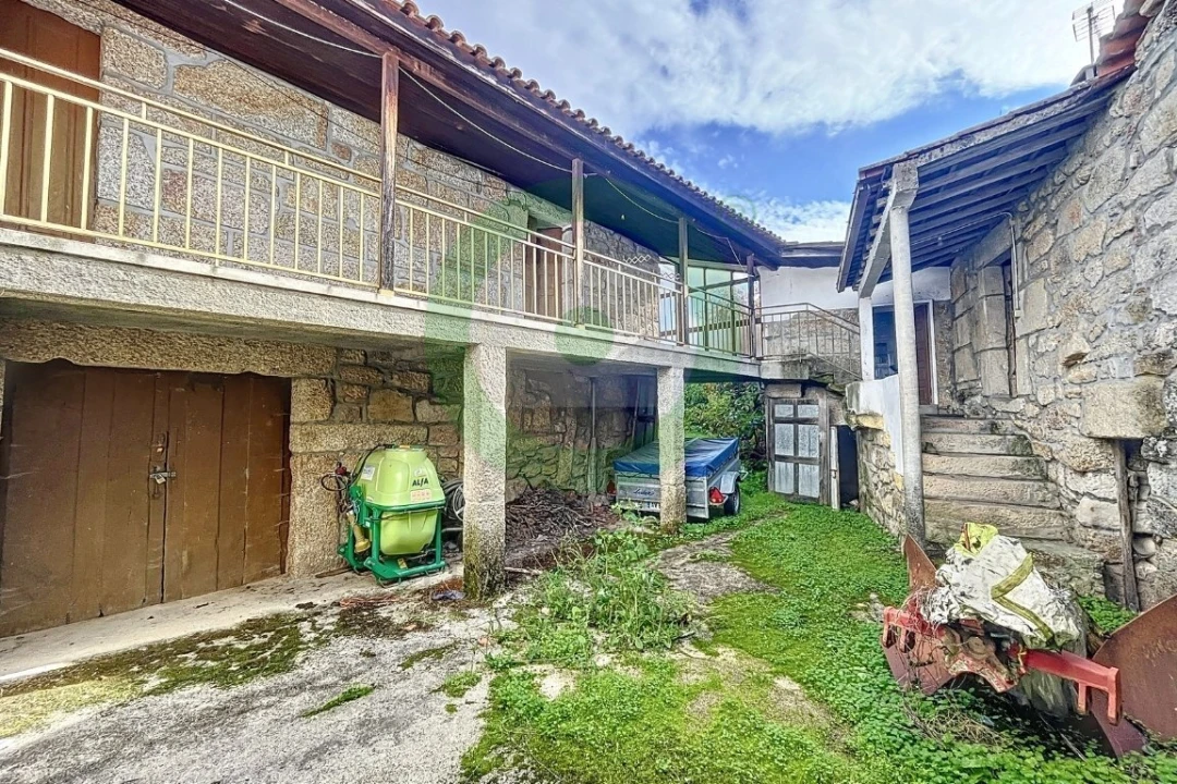 Moradia T3 para Venda em Fornos do Pinhal Foto 3