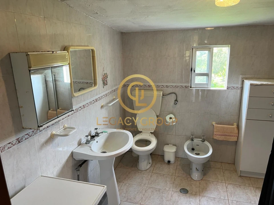 Quinta T2 para Venda em São Martinho das Amoreiras Foto 10