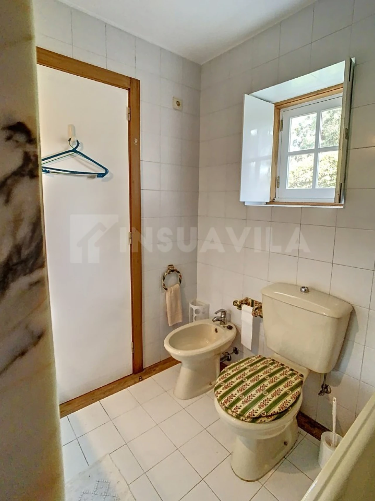 Moradia T4 para Venda em Loivo Foto 40