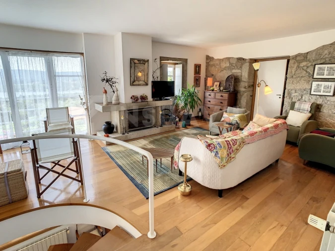 Moradia T4 para Venda em Loivo Foto 19