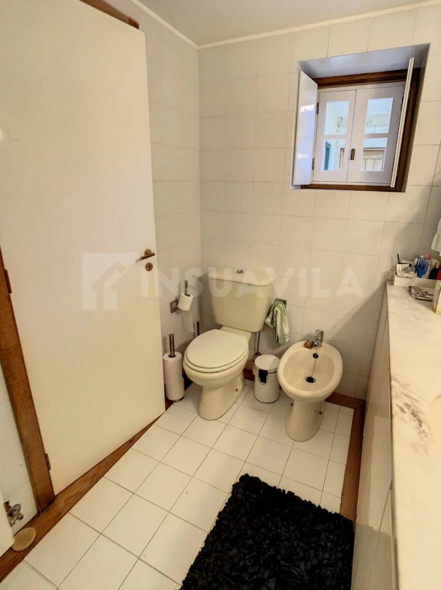 Moradia T4 para Venda em Loivo Foto 30