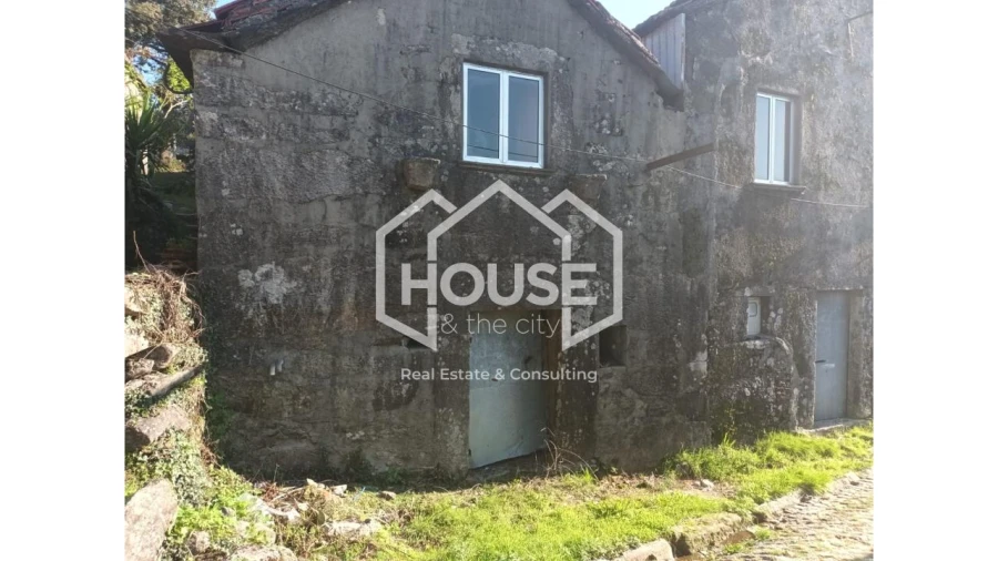 Moradia T2 para Venda em Junqueira Foto 1