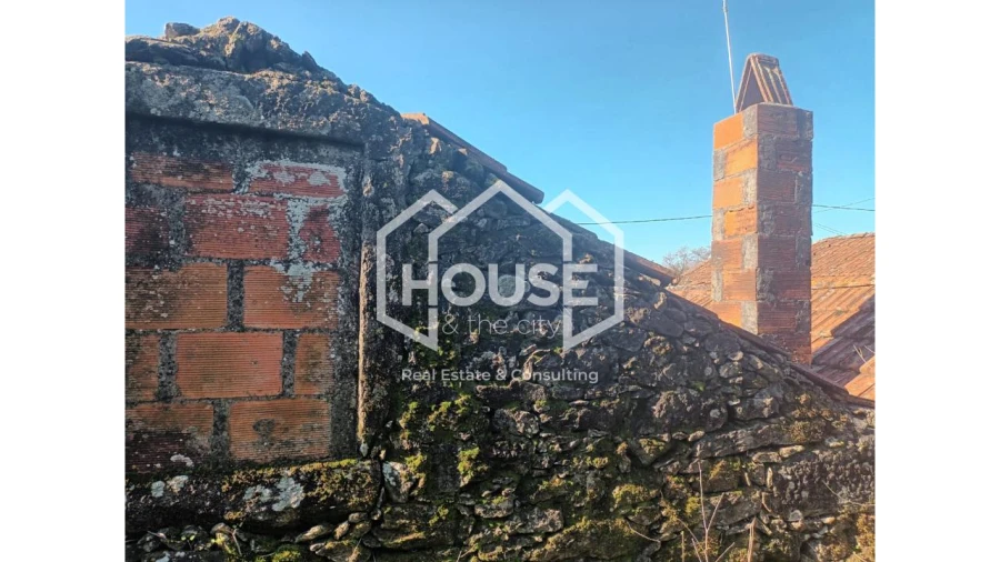 Moradia T2 para Venda em Junqueira Foto 3