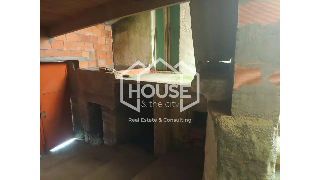 Moradia T2 para Venda em Junqueira Foto 2