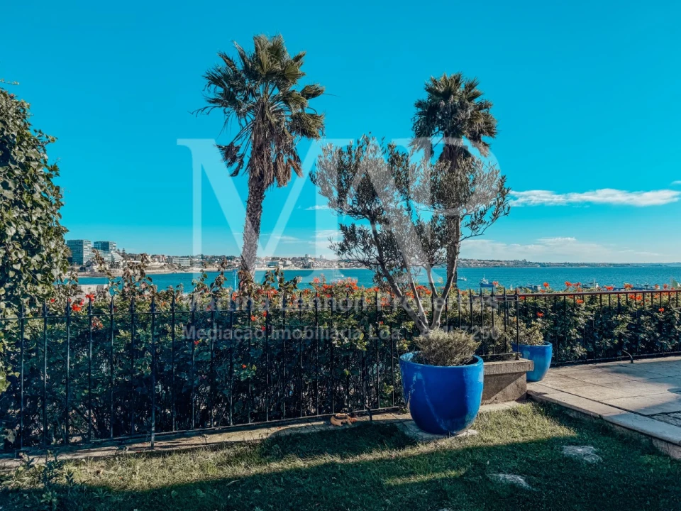 Apartamento T2 para Venda em Cascais e Estoril Foto 1