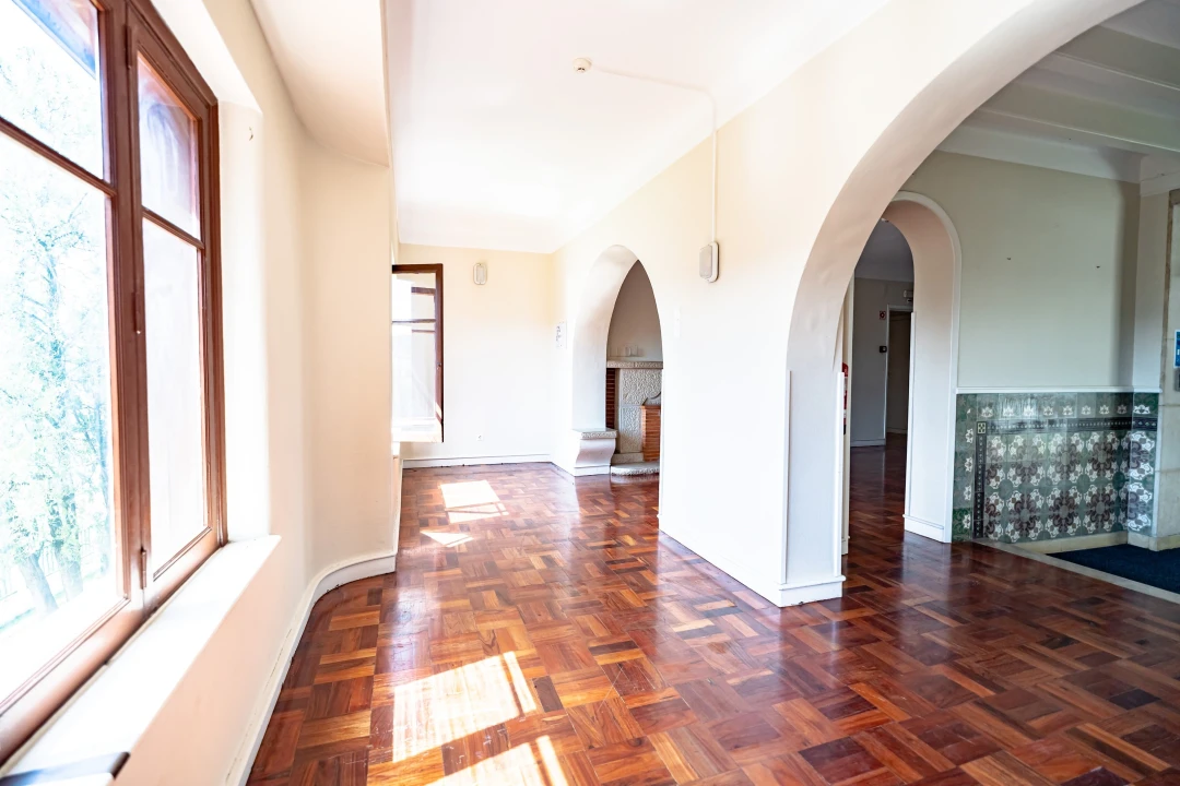 Moradia T9 para Venda em Sé Nova, Santa Cruz, Almedina e São Bartolomeu Foto 17