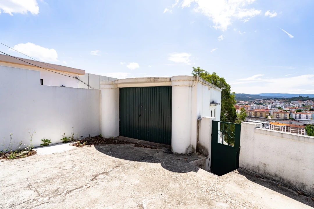 Moradia T9 para Venda em Sé Nova, Santa Cruz, Almedina e São Bartolomeu Foto 79