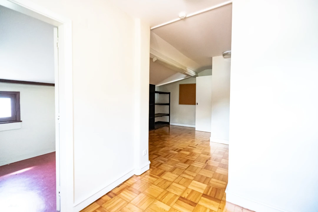 Moradia T9 para Venda em Sé Nova, Santa Cruz, Almedina e São Bartolomeu Foto 47