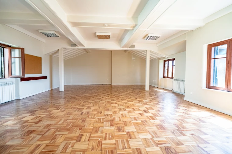 Moradia T9 para Venda em Sé Nova, Santa Cruz, Almedina e São Bartolomeu Foto 24