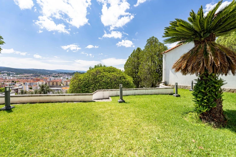 Moradia T9 para Venda em Sé Nova, Santa Cruz, Almedina e São Bartolomeu Foto 68