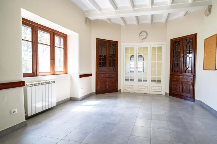 Moradia T9 para Venda em Sé Nova, Santa Cruz, Almedina e São Bartolomeu Foto 2