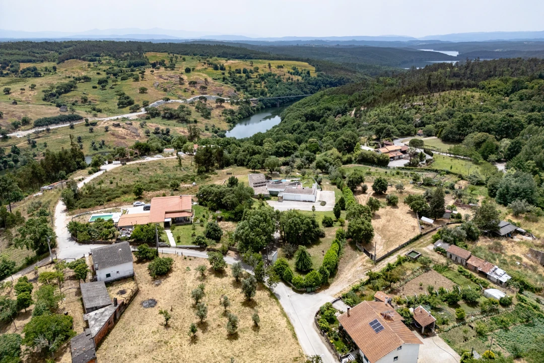 Moradia T4 para Venda em Santa Comba Dão e Couto do Mosteiro Foto 66