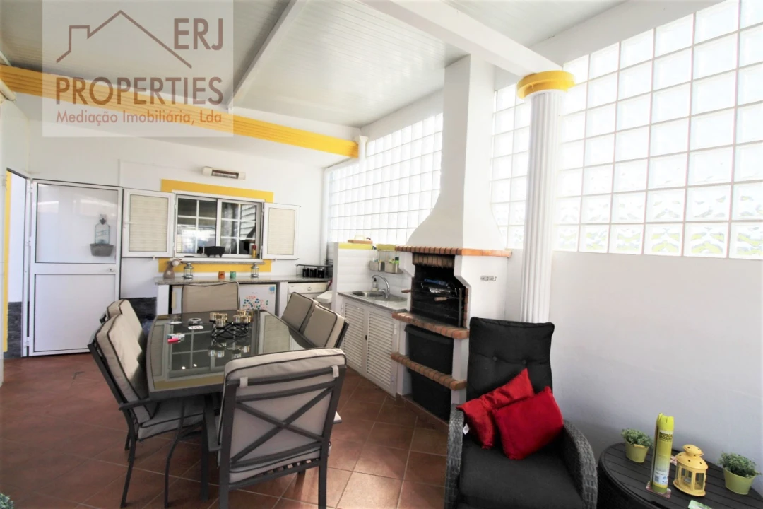 Moradia T2 para Venda em Vila Nova de Cacela Foto 4