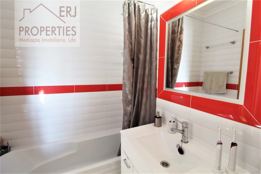 Moradia T2 para Venda em Vila Nova de Cacela Foto 22