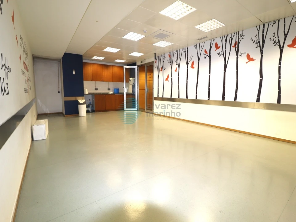 Escritório para Arrendamento em Avenidas Novas Foto 22