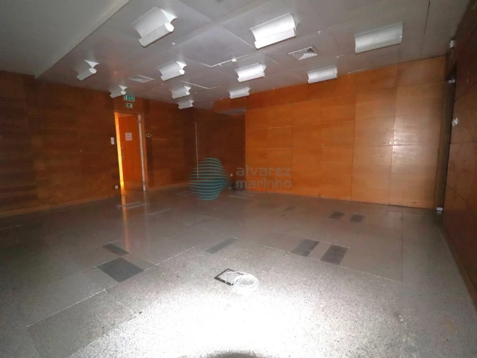 Escritório para Arrendamento em Avenidas Novas Foto 7