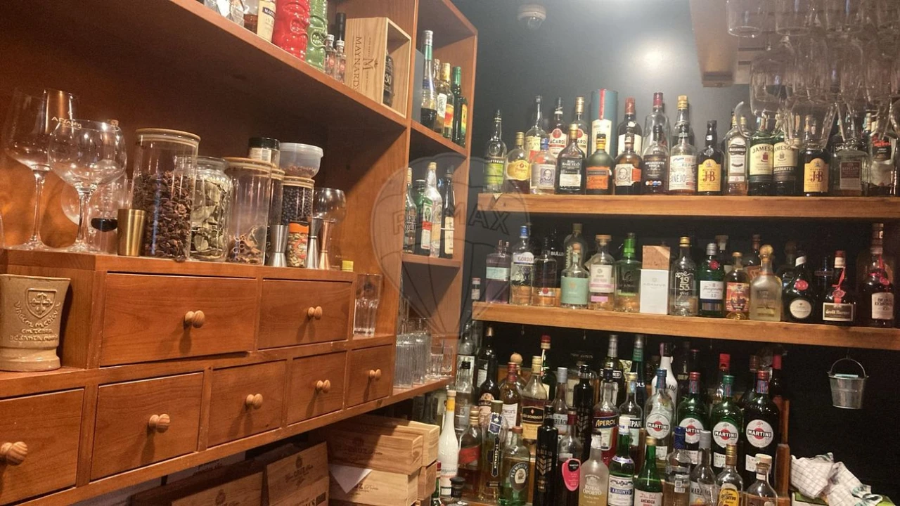 Negócio para Venda em Santa Maria da Feira, Travanca, Sanfins e Espargo Foto 3