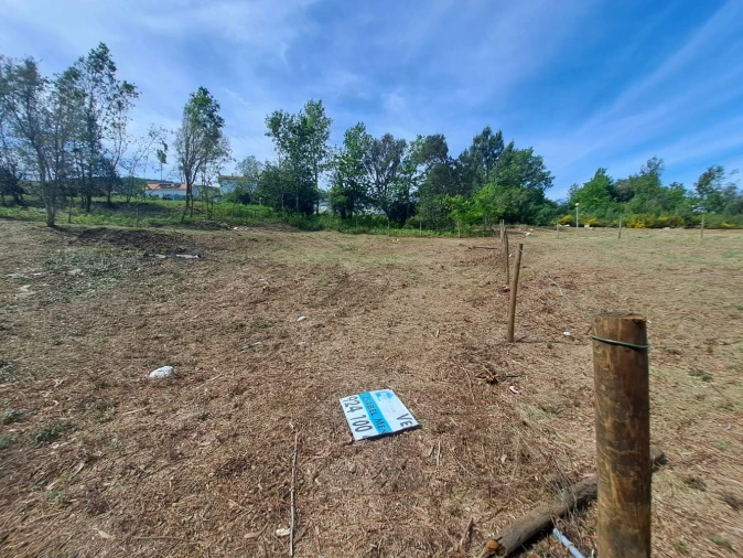 Terreno para Venda em Venade e Azevedo Foto 2