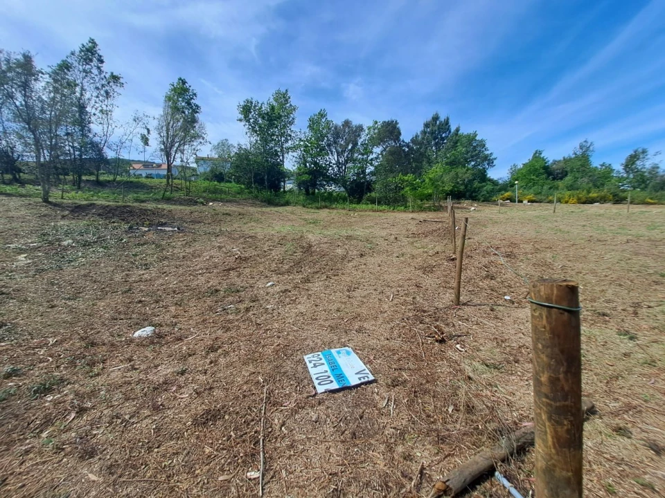 Terreno para Venda em Venade e Azevedo Foto 2