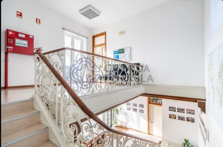 Moradia T23 para Venda em Santa Marinha e São Pedro da Afurada Foto 9