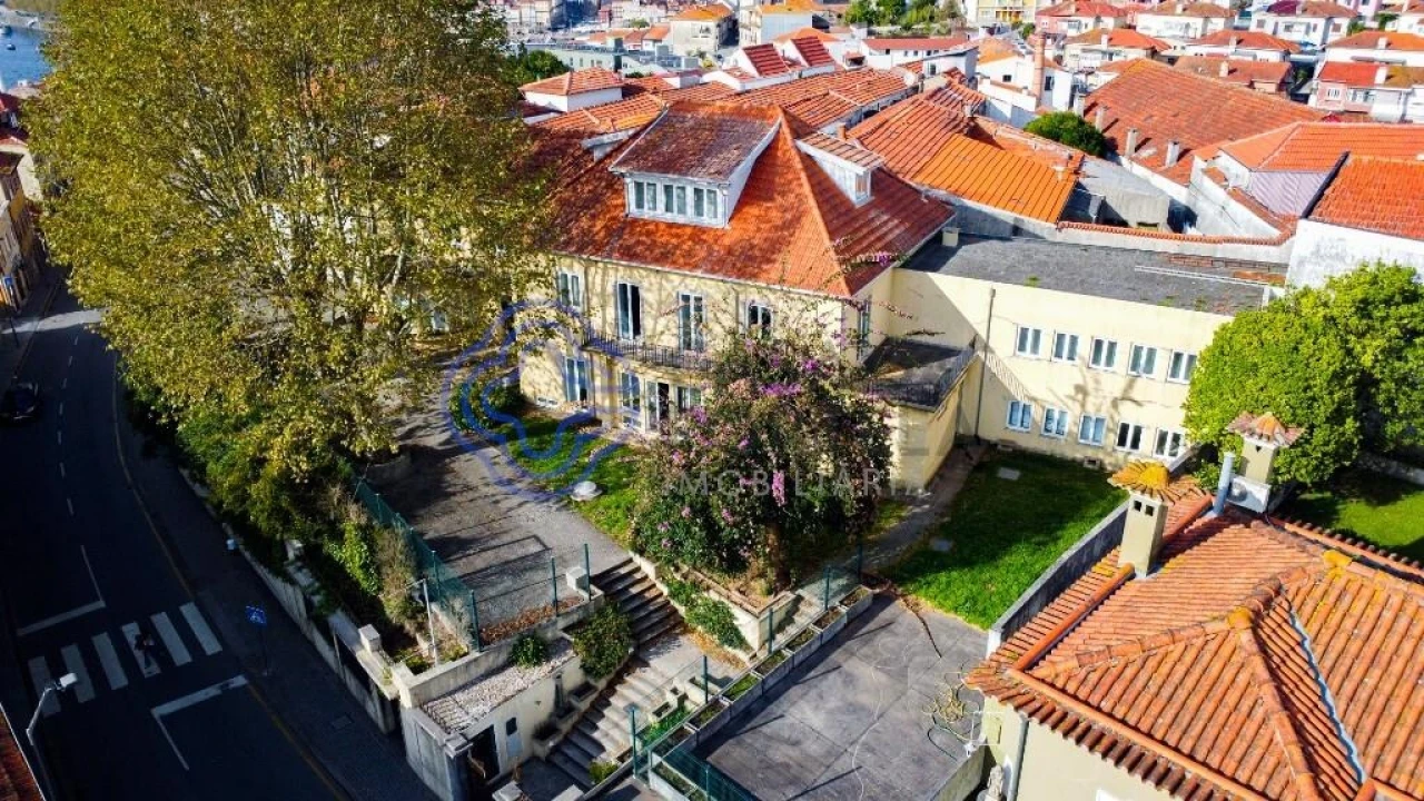 Moradia T23 para Venda em Santa Marinha e São Pedro da Afurada Foto 14