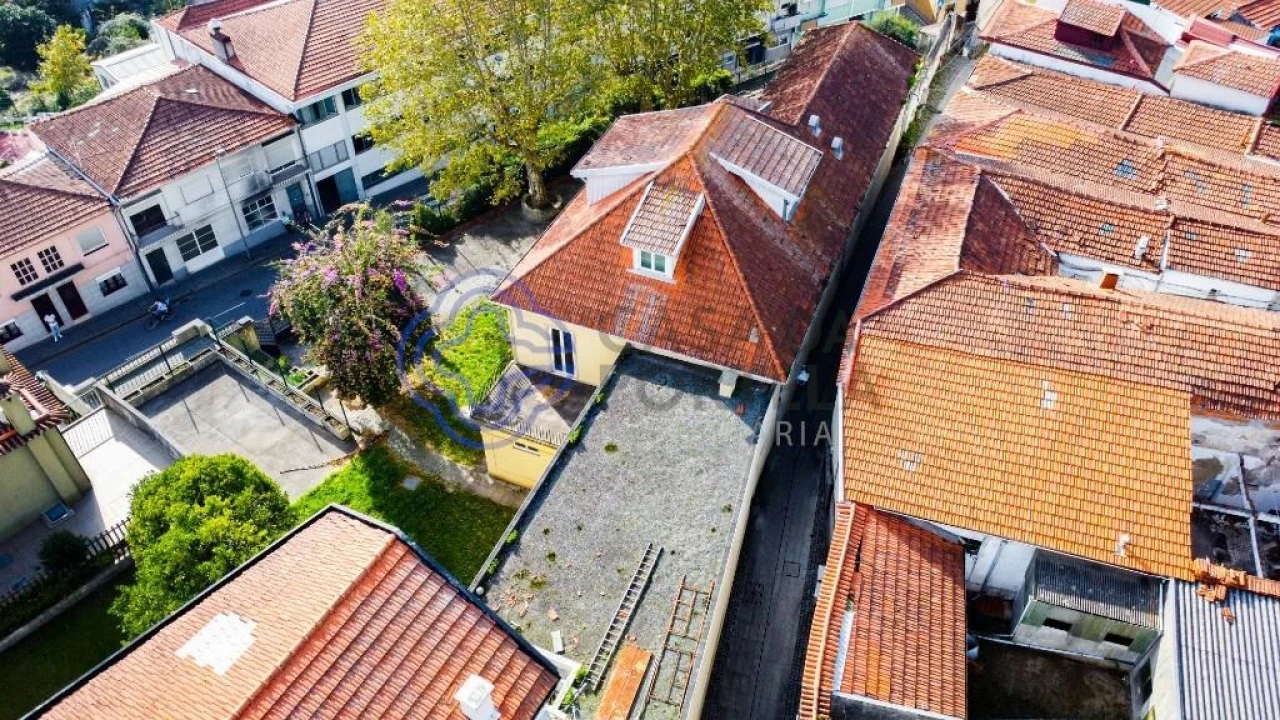 Moradia T23 para Venda em Santa Marinha e São Pedro da Afurada Foto 17
