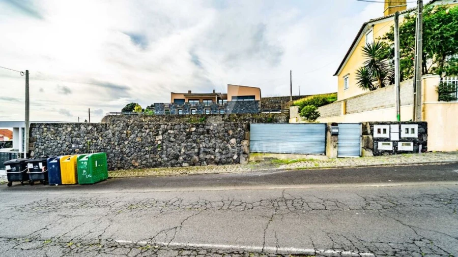 Terreno para Venda em Ribeirinha Foto 6