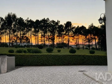 Moradia T3 para Venda em Valado dos Frades