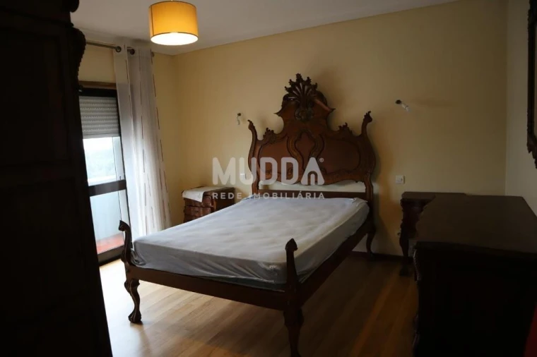 Moradia T5 para Venda em Grijó e Sermonde Foto 11