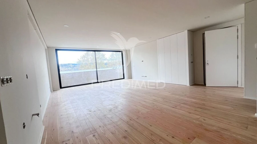 Apartamento T2 para Venda em Creixomil Foto 16