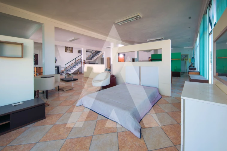 Armazém para Venda em Figueiro do Campo Foto 3