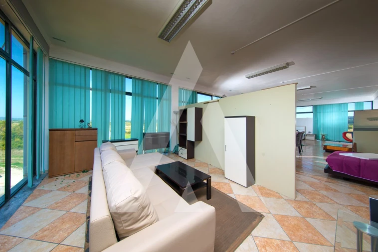 Armazém para Venda em Figueiro do Campo Foto 7