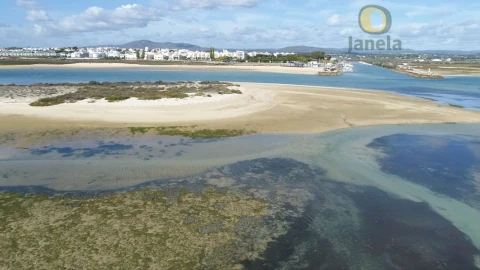 Moradia T3 para Venda em Moncarapacho e Fuseta