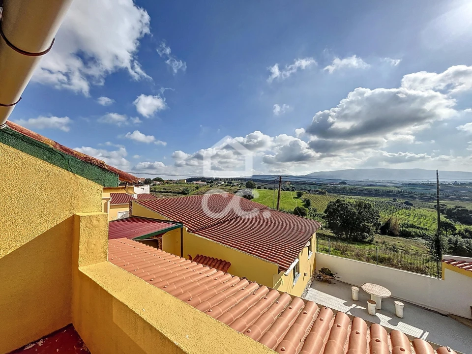 Moradia T2 para Venda em Peral Foto 35