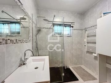Moradia T2 para Venda em Peral