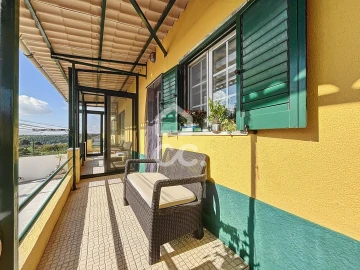 Moradia T2 para Venda em Peral
