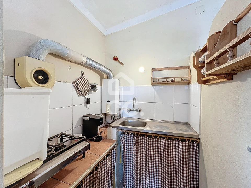 Moradia T2 para Venda em Peral Foto 16