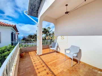 Moradia T5 para Venda em Prazeres