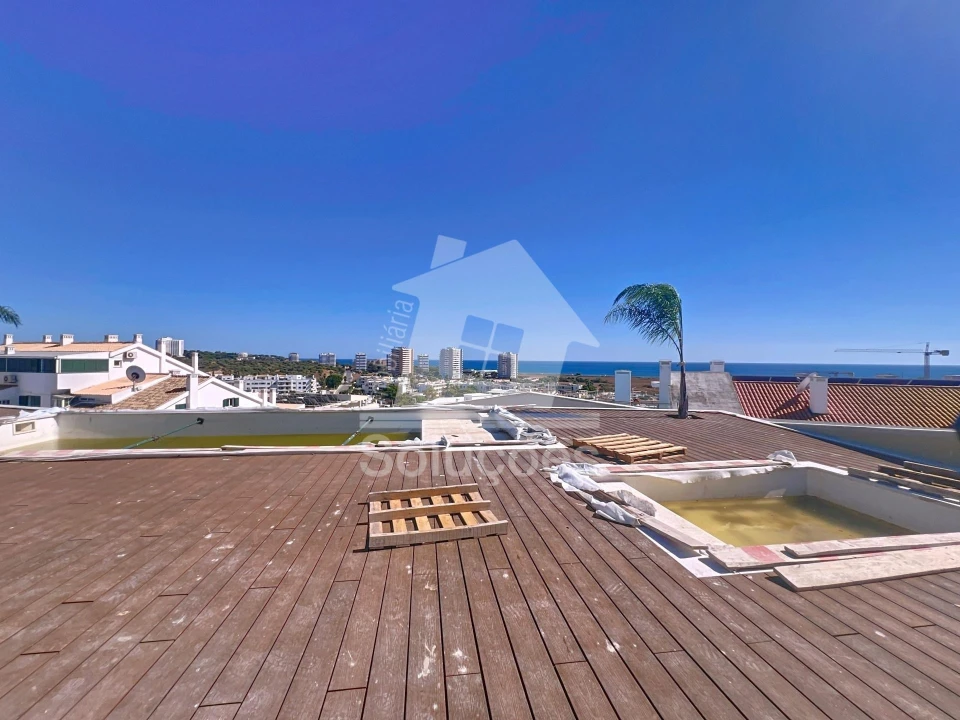 Apartamento T2 para Venda em Alvor Foto 23