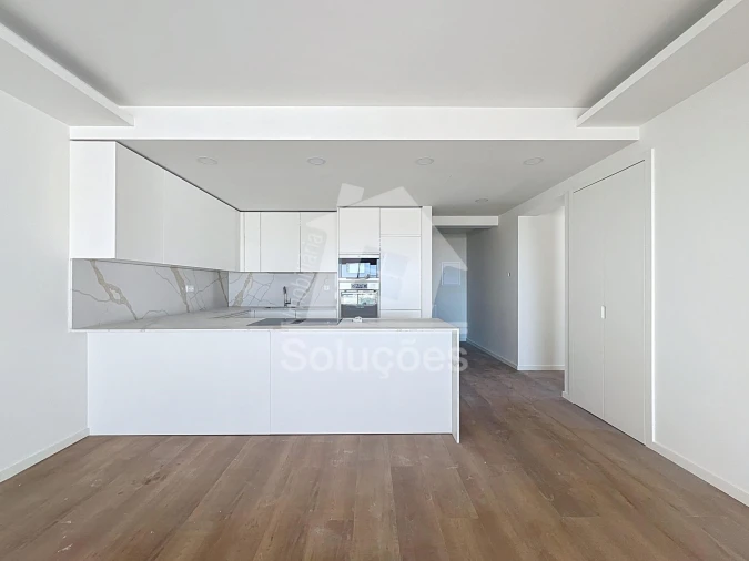 Apartamento T2 para Venda em Alvor Foto 9