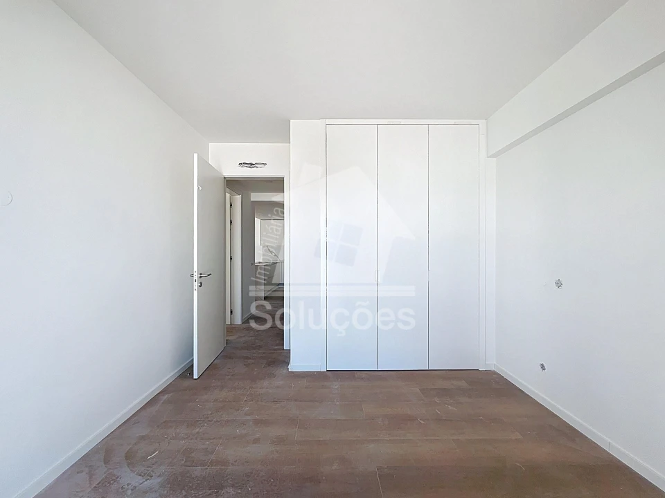 Apartamento T2 para Venda em Alvor Foto 10
