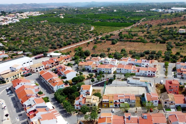 Moradia T3 para Venda em Silves Foto 22