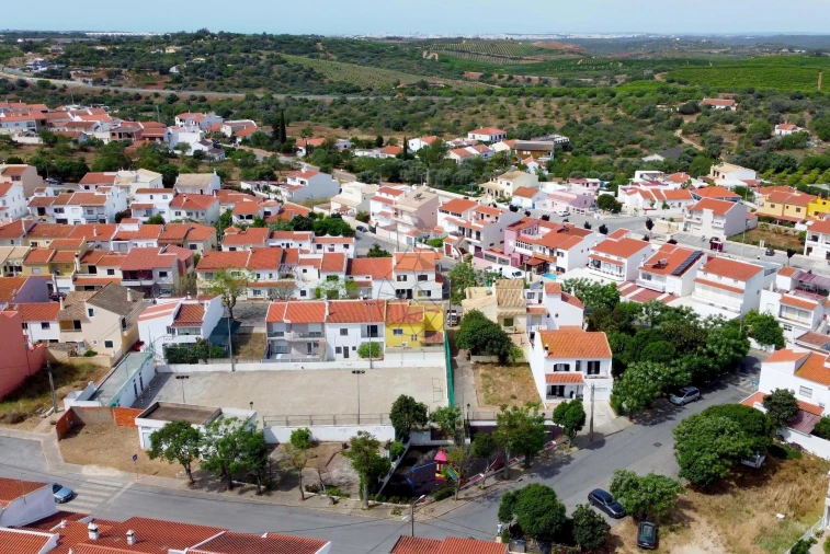Moradia T3 para Venda em Silves Foto 5