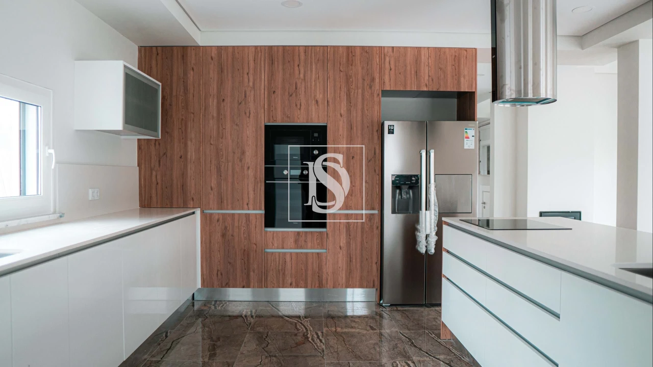 Moradia T4 para Venda em Azeitão (São Lourenço e São Simão) Foto 8