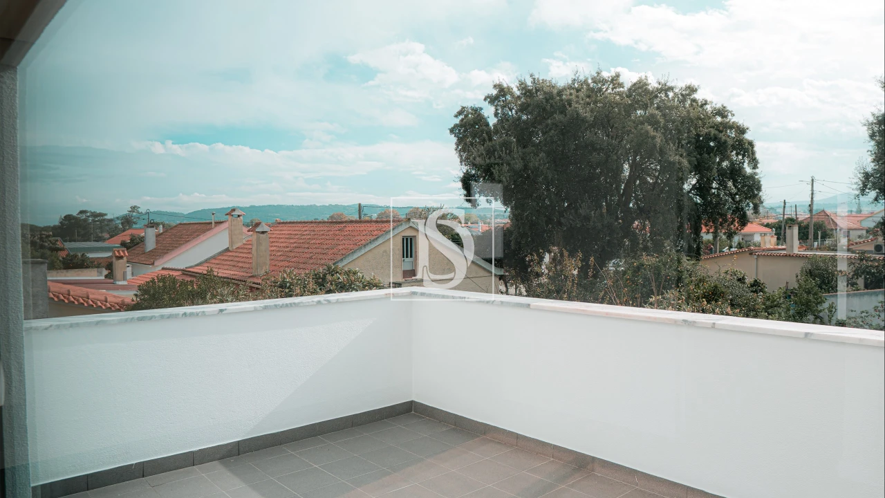 Moradia T4 para Venda em Azeitão (São Lourenço e São Simão) Foto 6