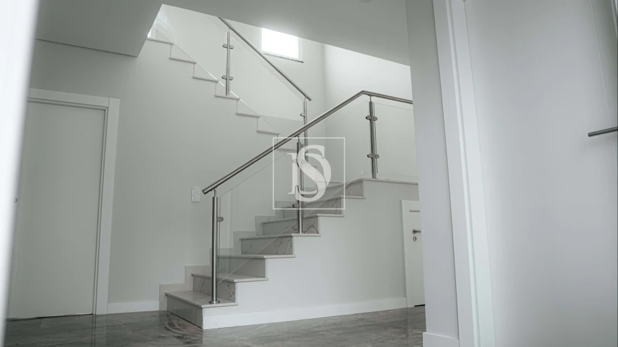 Moradia T4 para Venda em Azeitão (São Lourenço e São Simão) Foto 35