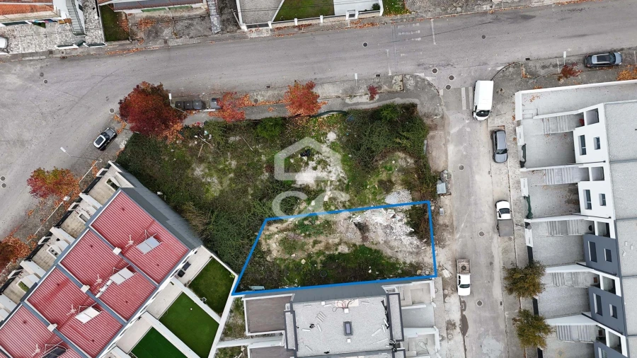 Terreno para Venda em Santa Cruz/Trindade e Sanjurge Foto 1